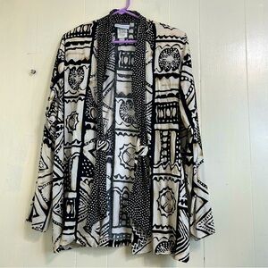 Vintage CABRAIS Collection Lightweight Cream/ Black Open Cardigan Size Medium.